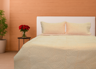 Colcha Durazno Matrimonial Beige
