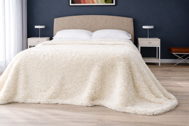 Colcha Peluda Bonded Sobrecamero Hueso
