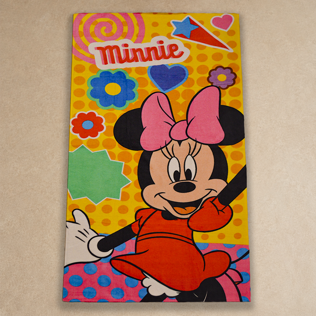 TOALLA 1/2 BAÑO MINNIE COLOR