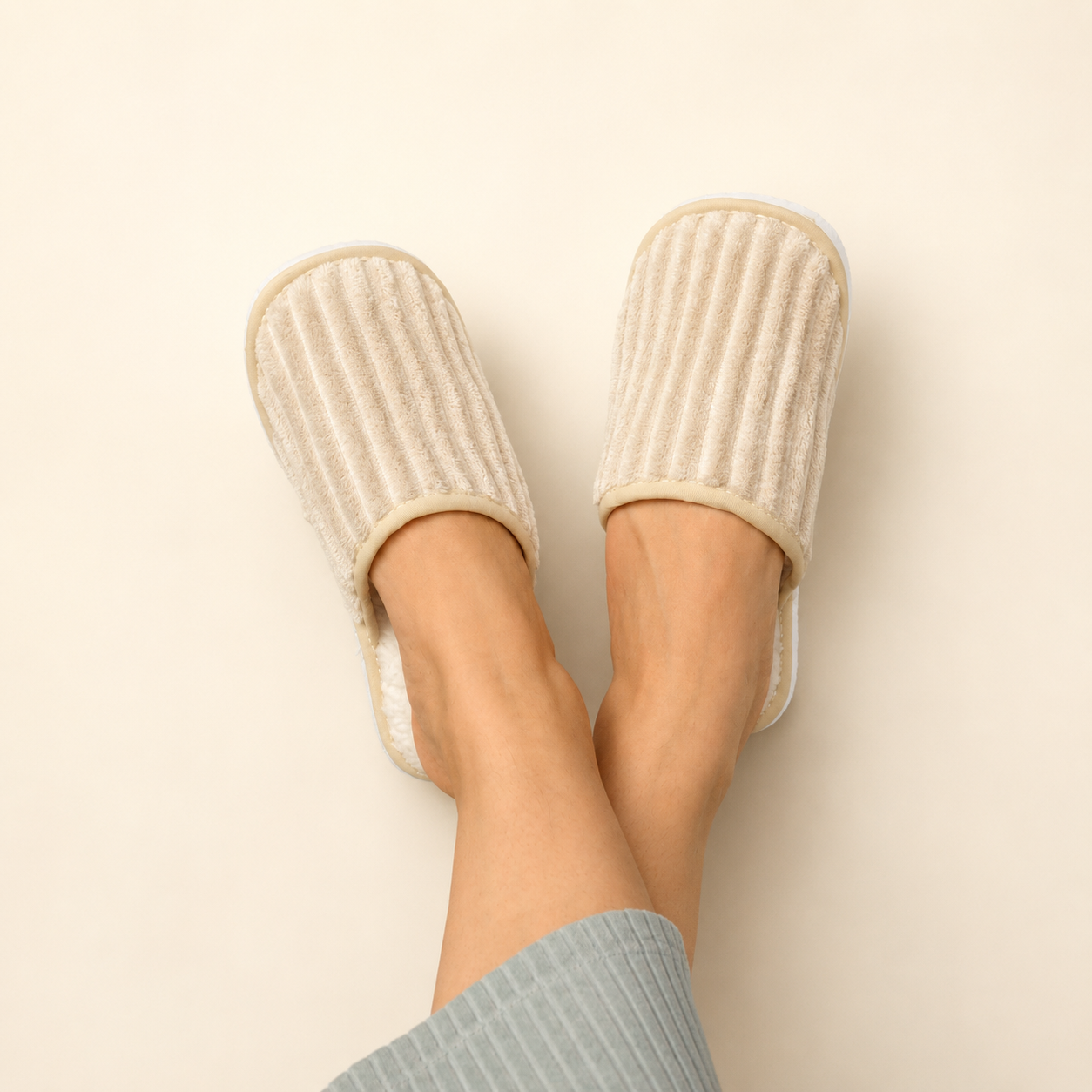 Pantuflas Unisex Beige