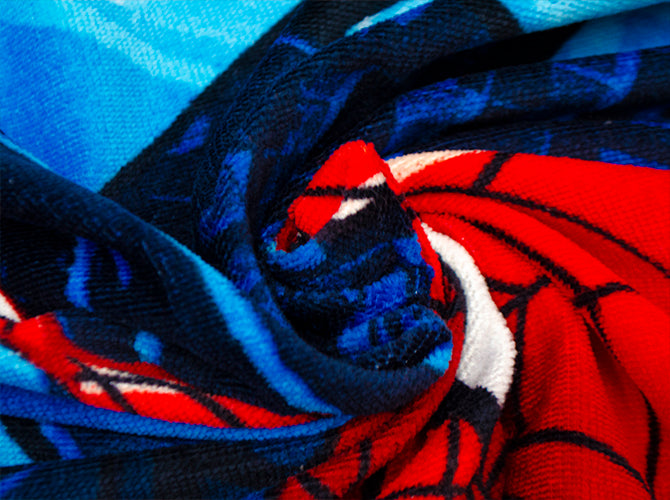 Toalla Medio Baño Hilasal Spiderman TH