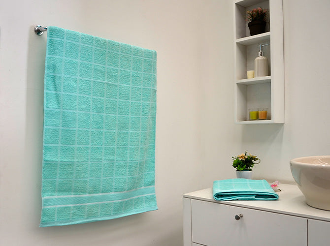 Toalla Medio Baño Domino Menta