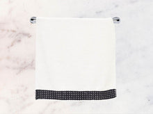 Translation missing: es.sections.featured_product.gallery_thumbnail_alt
